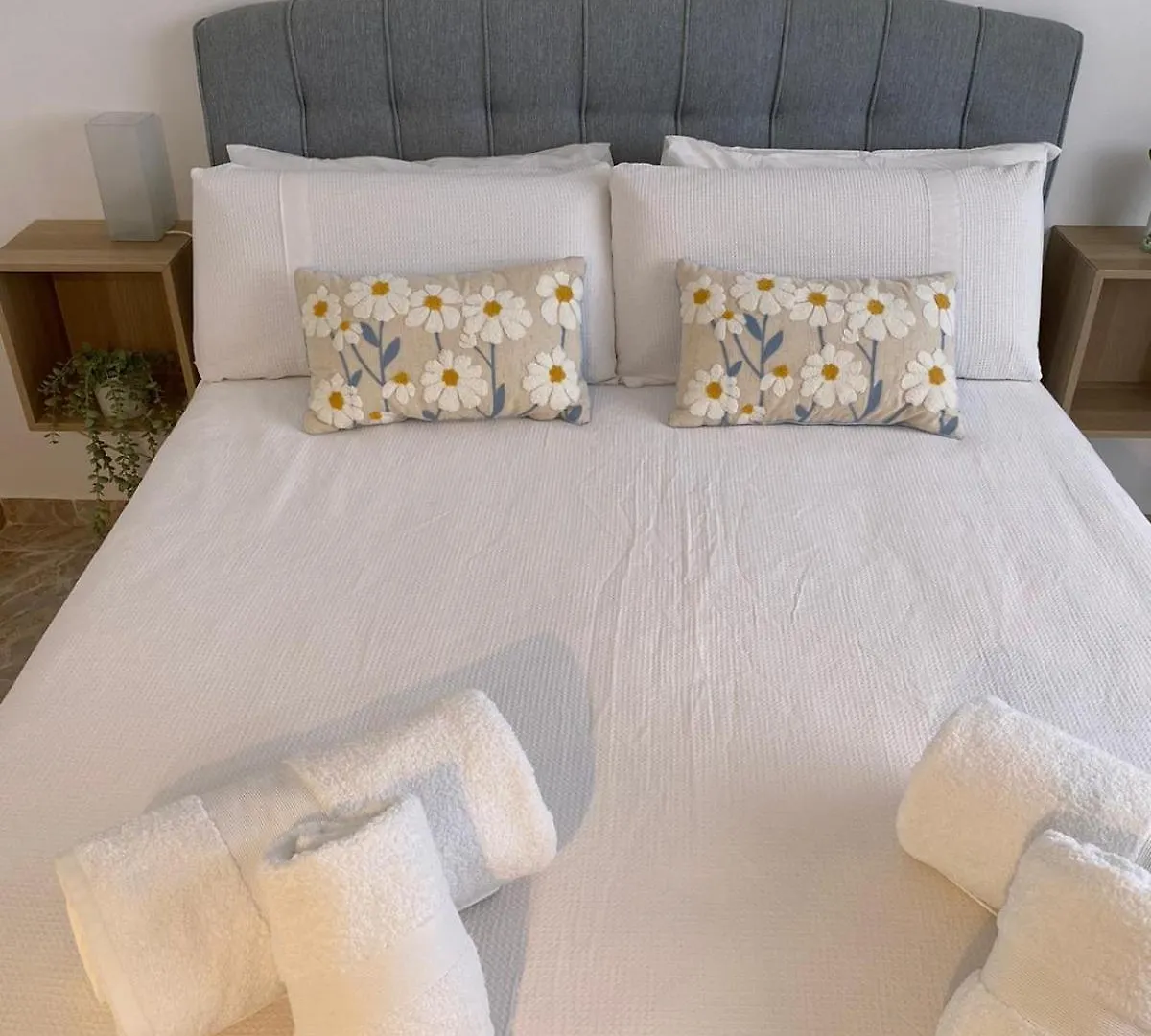 Dalia Apartment Торремолинос